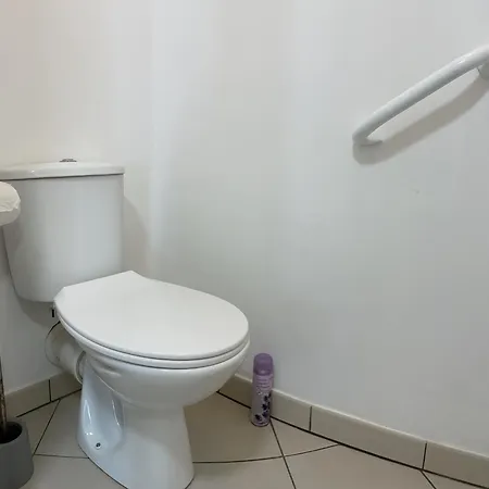 Ferienhaus 1 Bedroom Near Monaco Train Station