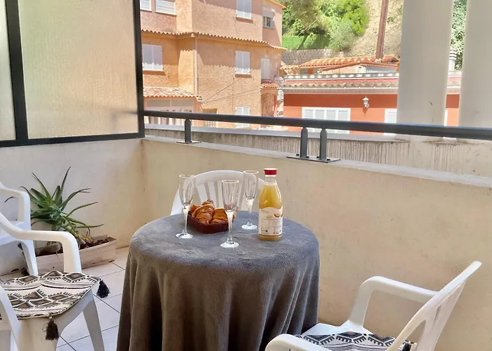 1 Bedroom Near Monaco Train Station * Beausoleil